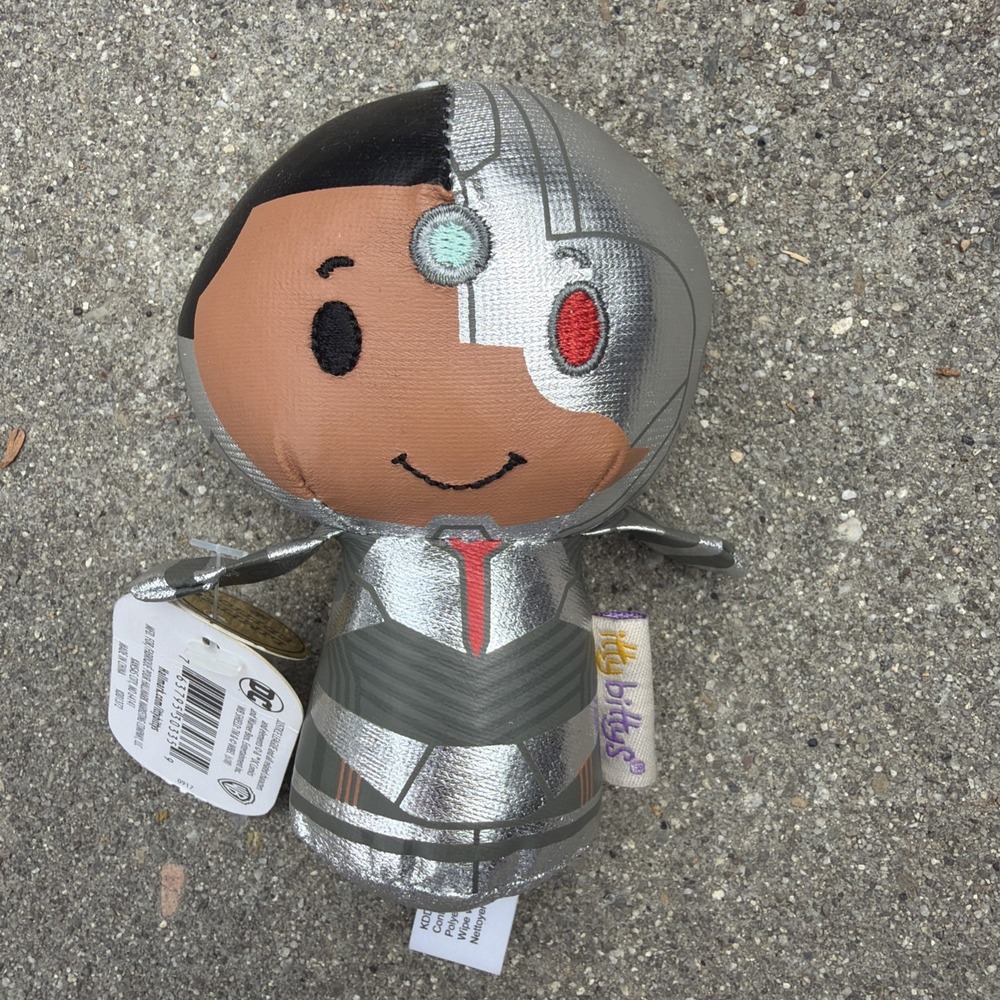 Hallmark Itty Bittys Justice League CYBORG (Limited Edition) NWT NOS Collector